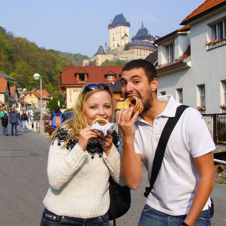 Prague students eating street food