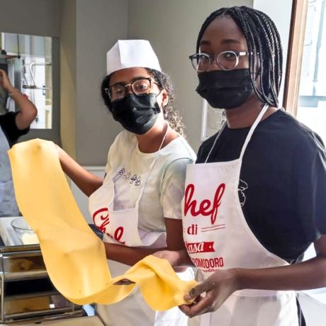 Rome girls making pasta