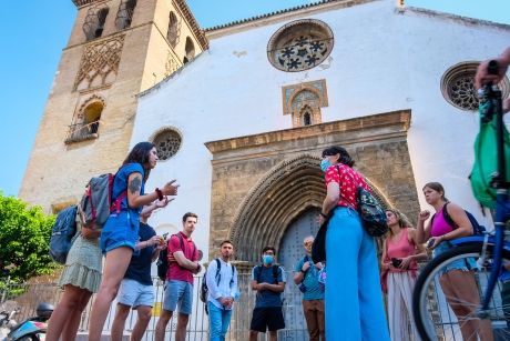 Seville students by old building