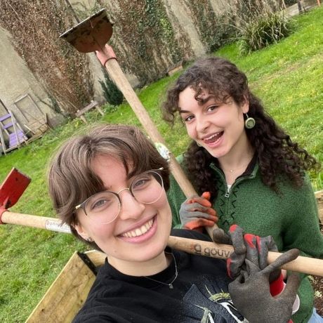 volunteer gardeners france rennes