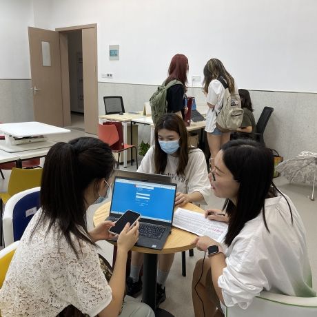 student on laptop ciee center shanghai