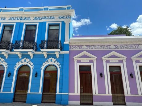 colorful buildings merida mexico.JPG