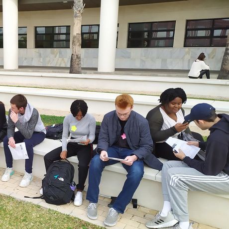 study abroad alicante university students on campus