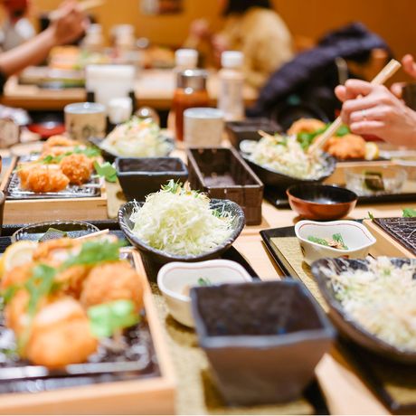 tokyo-meals-traditional-plates