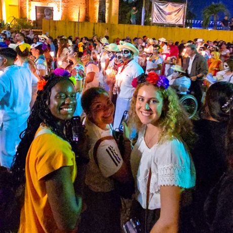 merida-three-girls-dia-de-muertos
