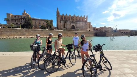 palma-de-mallorca_biking.jpeg