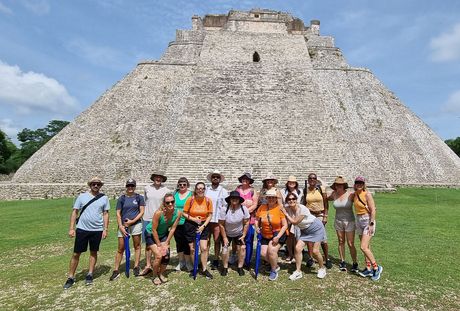 teachers-yucatan-umbrellas.jpg