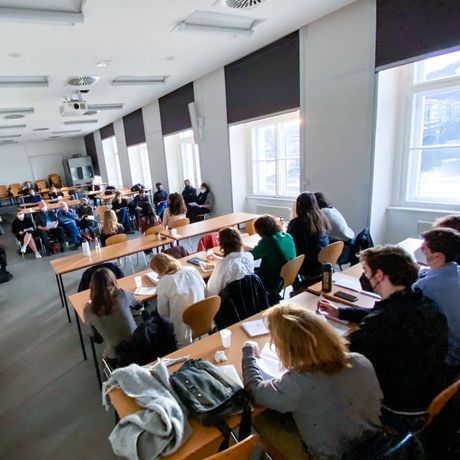 prague-students-lecture