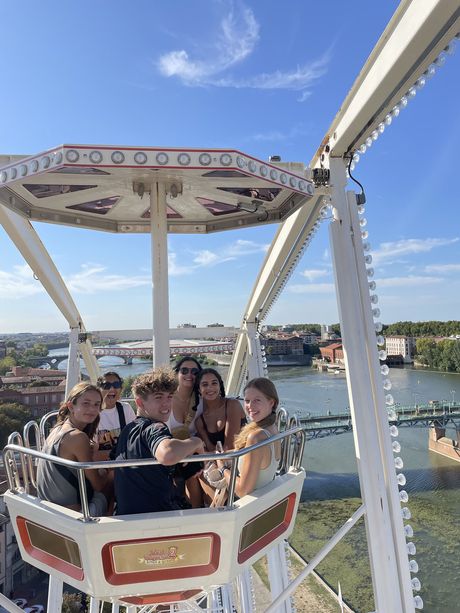 toulouse_ferris-wheel.jpg