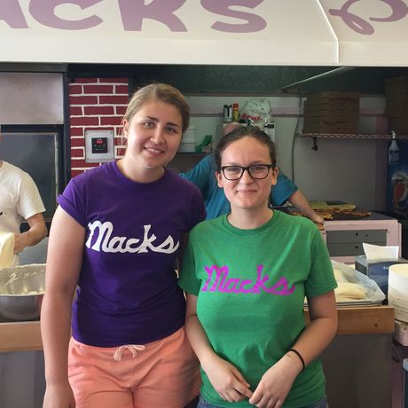 Macks pizza