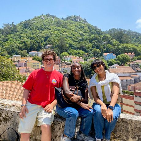 lisbon-student-trio-sintra-day-trip
