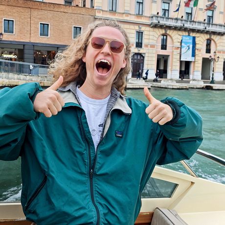 florence-student-on-venice-water-taxi.