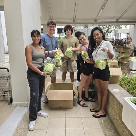CIEE students volunteering in Singapore