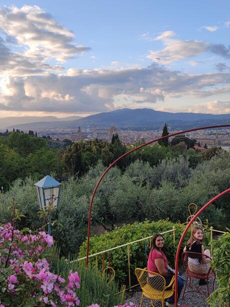 students-in-florence-garden.jpg