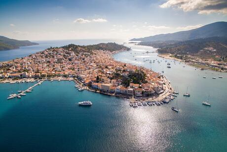 port-piraeus-in-athens.jpg