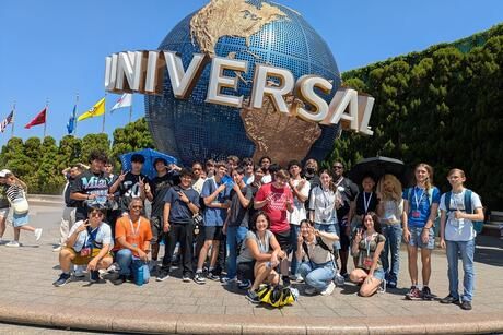 hssa-kyoto-students-at-universal-studios-japan.jpg