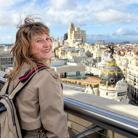 madrid-female-student-smiling-circulo-de-bellas-artes