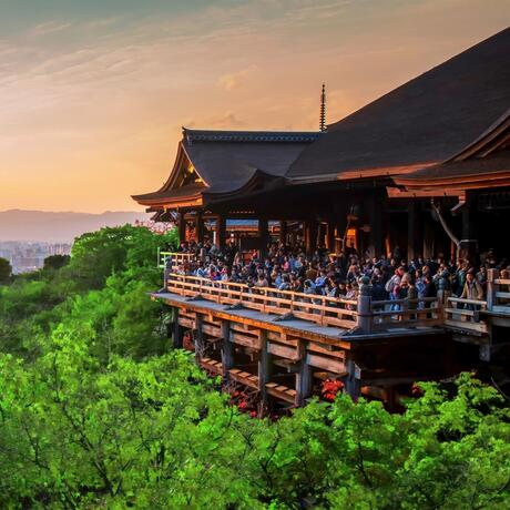 osaka-kiyomizu-dera-temple-sunset