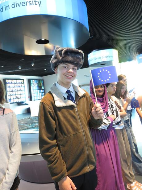hssa-estonia-26-students-at-eu-experience-center-in-brussels.jpg