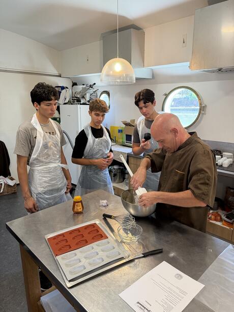 hssa-toulouse-students-in-culinary-class-whats-included.JPG