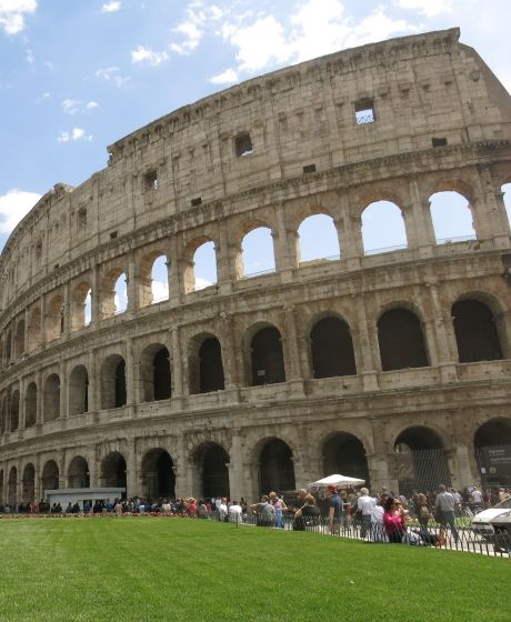 rome colosseum sunny day blue sky