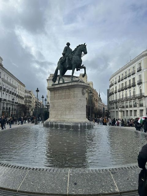The Statue and a Fountain