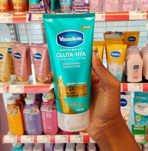 A picture of a Healthy Bright Gluta-Hya lotion