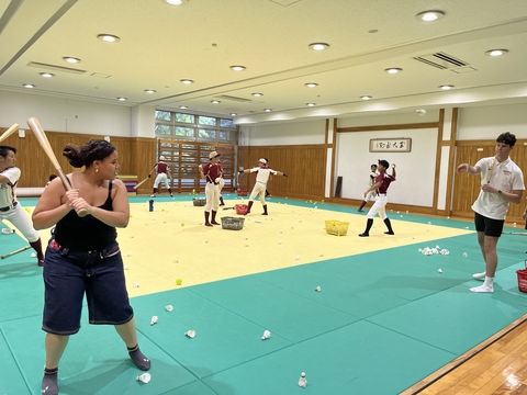 CIEE Students participating in club activities (baseball)