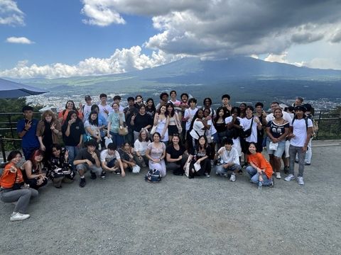 students in front of mt. fuji