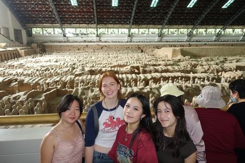 Museum excursion in Shanghai high school summer abroad