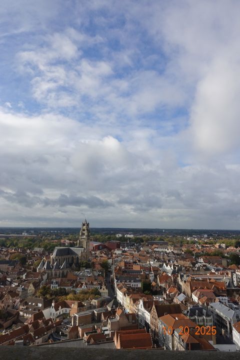 A small plaza with restaurants in the city