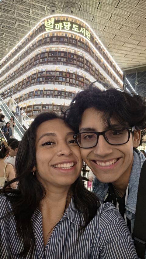 Infront of Famous Starfield Coex Library