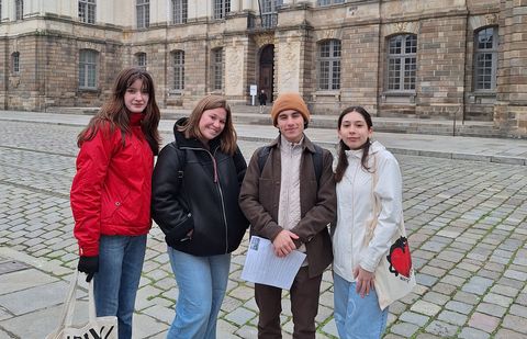 rennes students abroad city walk
