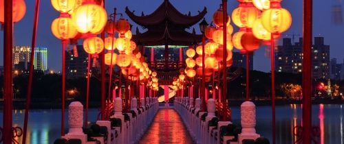 taipei lantern bridge night
