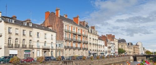 rennes canal and buildings sunny day