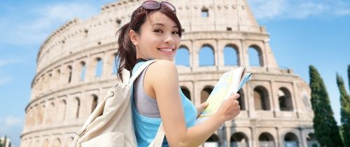 colosseum tour rome study abroad student smiling