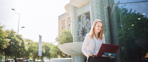 student researching their study abroad program