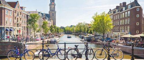 canal amsterdam netherlands bikes