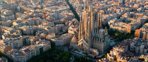 aerial view la sagrada familia barcelona spain