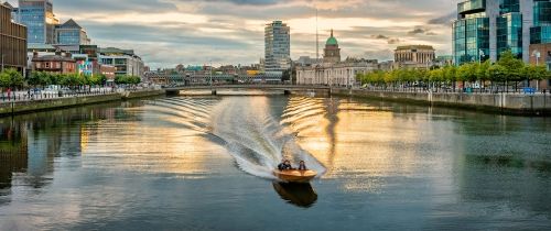 dublin speedboat on river
