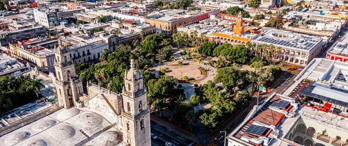 yucatan plaza grande merida