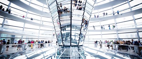 berin-reichstag-dome-interior