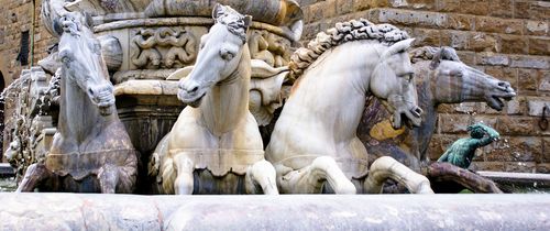 florence-neptune-fountain-horses