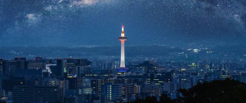 kyoto-tower-night-milky-way