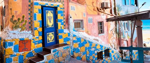 rabat-colorful-door-alleyway