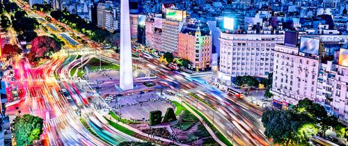 buenos-aires-traffic-obelisco-night