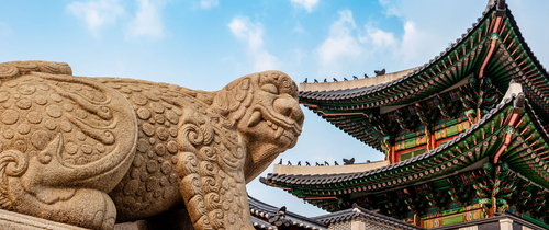seoul-haetae-statue-gwanghwamun-gate