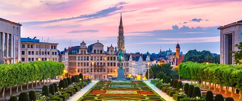 brussels-old-town-park-sunset
