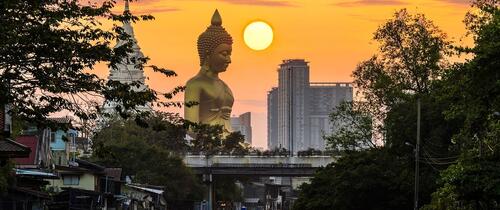 bangkok-hero-only-big-buddha-statue-modern-building-sunset