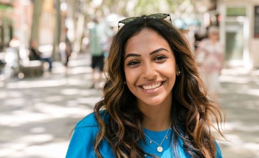 Global Navigator student smiling on the street in Palma de Mallorca